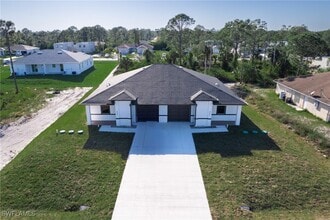 Building Photo - 926-926 Countess Ave