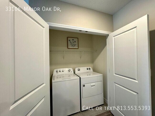 Building Photo - 33106 Major Oak Dr