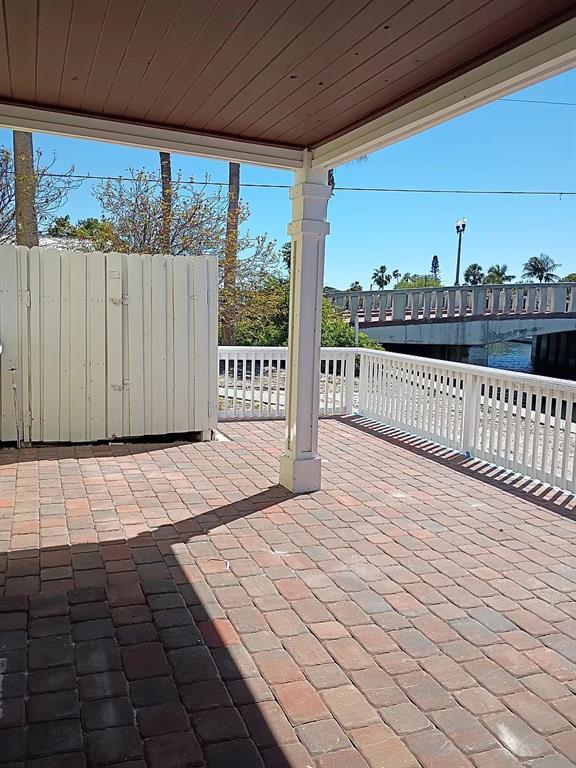 Building Photo - 3893 Pompano Dr SE