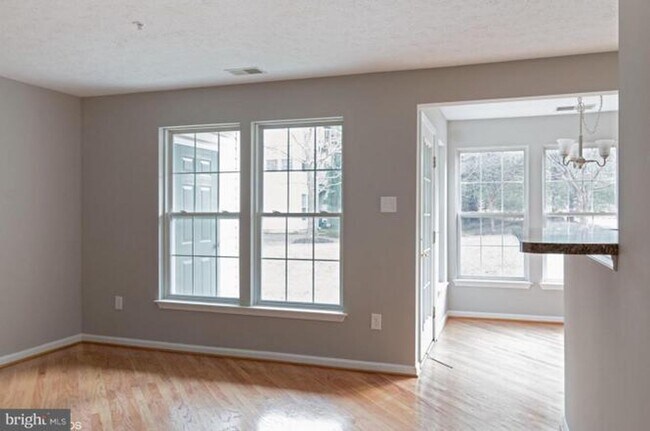 Building Photo - Condo Living in Owings Mills In a Cozy Neighborhood 2 Bedroom 2 Bathroom