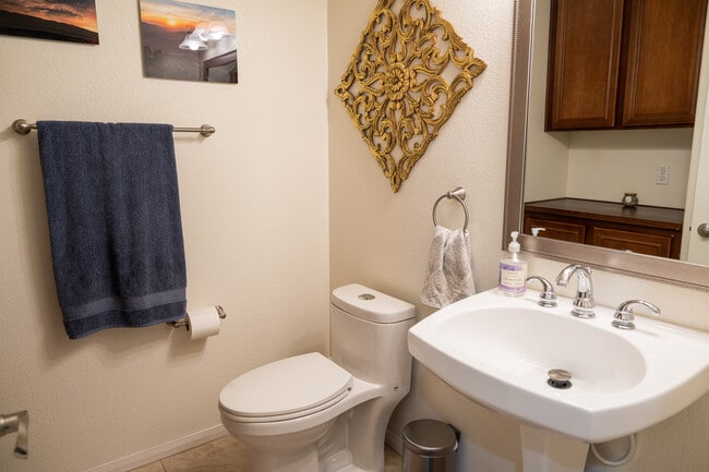 Building Photo - 10452 Whitcomb Way