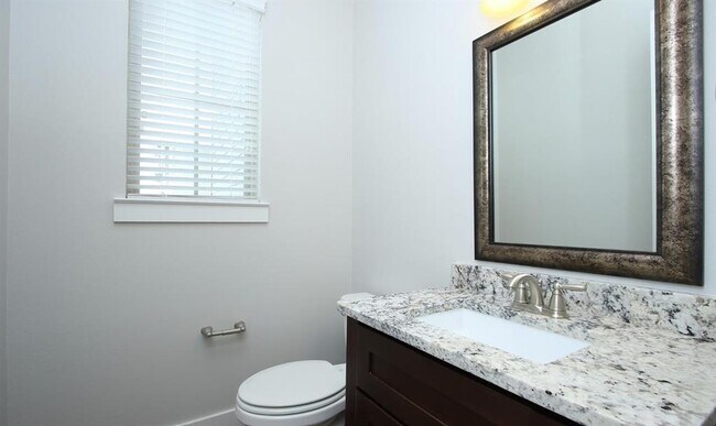 Building Photo - 1509 Bently Green Ln