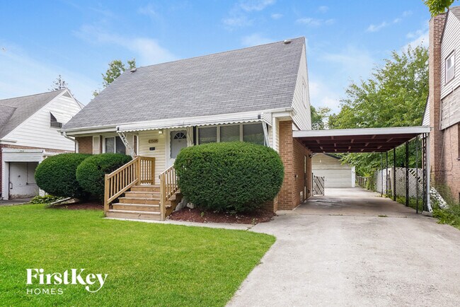 Primary Photo - 17508 Greenbay Ave