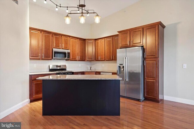 Building Photo - 4151 Cresson St