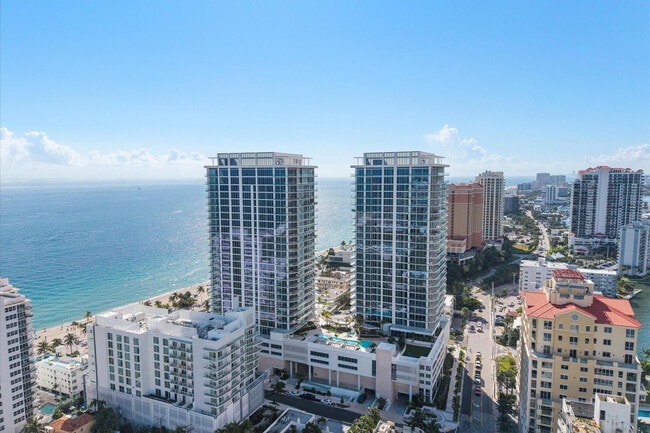 Building Photo - 151 N Seabreeze Blvd