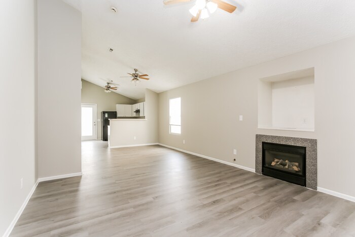 Building Photo - 2650 Patrick Henry Ave