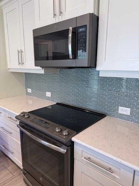 Building Photo - 16966 Rosedown Glen