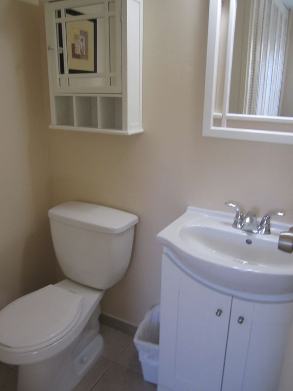 Building Photo - 322 Regency Park Dr