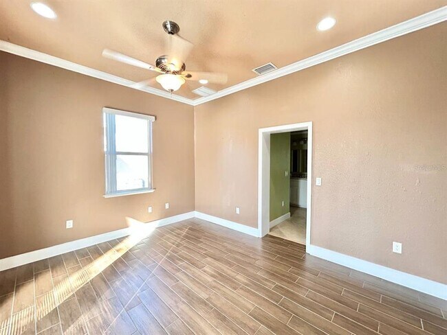 Building Photo - 7608 Anaheim Ave