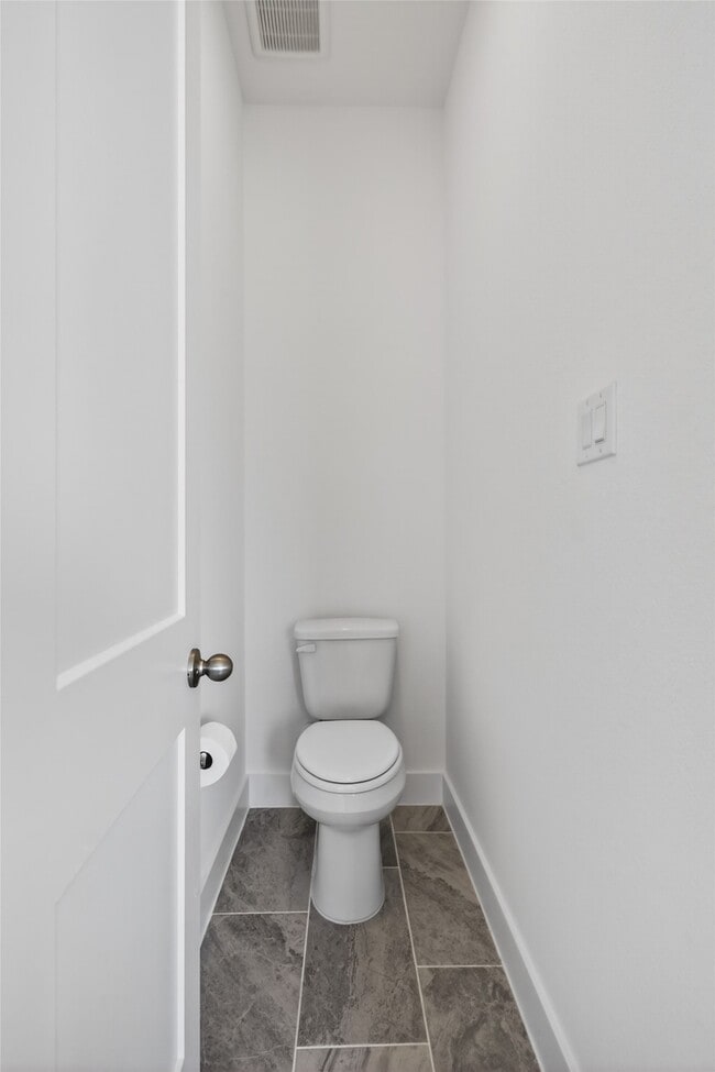 Building Photo - 6118 Waterman Lk Ln