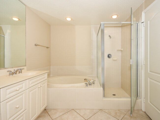 Building Photo - 265 Minorca Beach Way