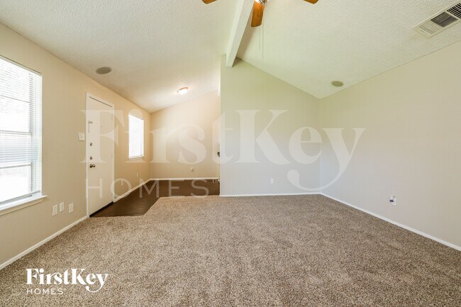 Building Photo - 23314 Balthasar St