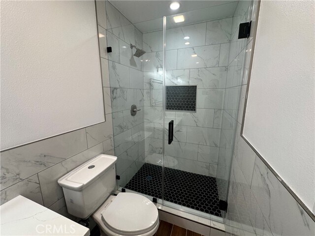 Building Photo - 1318 W 131st St