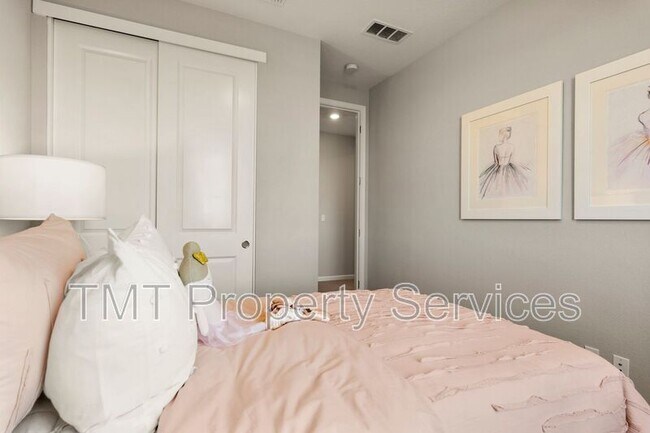 Building Photo - 4441 Rhone Walk