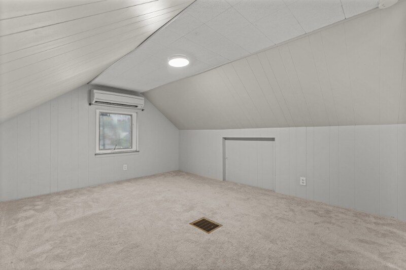 Building Photo - 5708 Potomac St