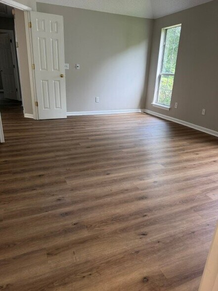 Building Photo - 5807 Timber Falls Pl NW