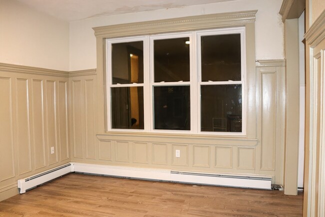 Building Photo - 6 Waumbeck St