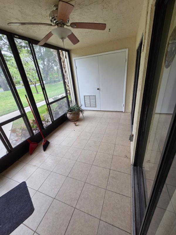 Building Photo - 3369 Perimeter Dr