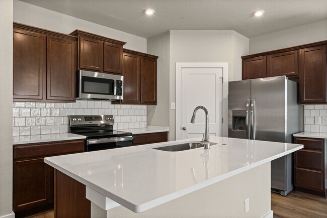 Building Photo - Modern Comfort Meets Style in Hartrick Ranch