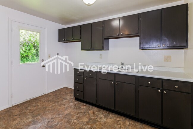 Building Photo - 5313 Pollard Way