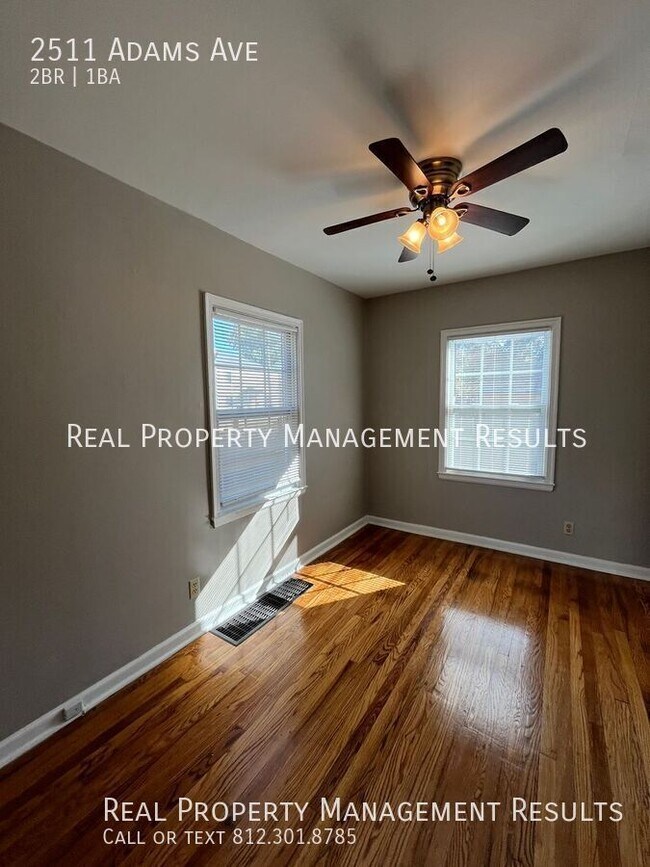 Building Photo - 2 Bedroom, 1 Bath Duplex, Eastside Location
