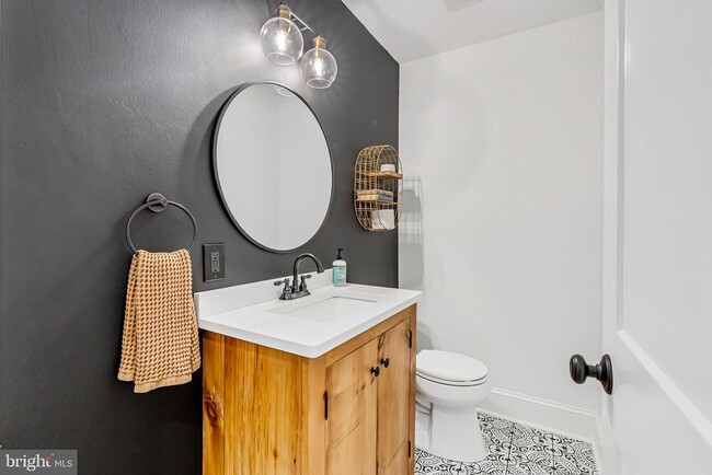 Building Photo - 2406 Upper Ridge Rd