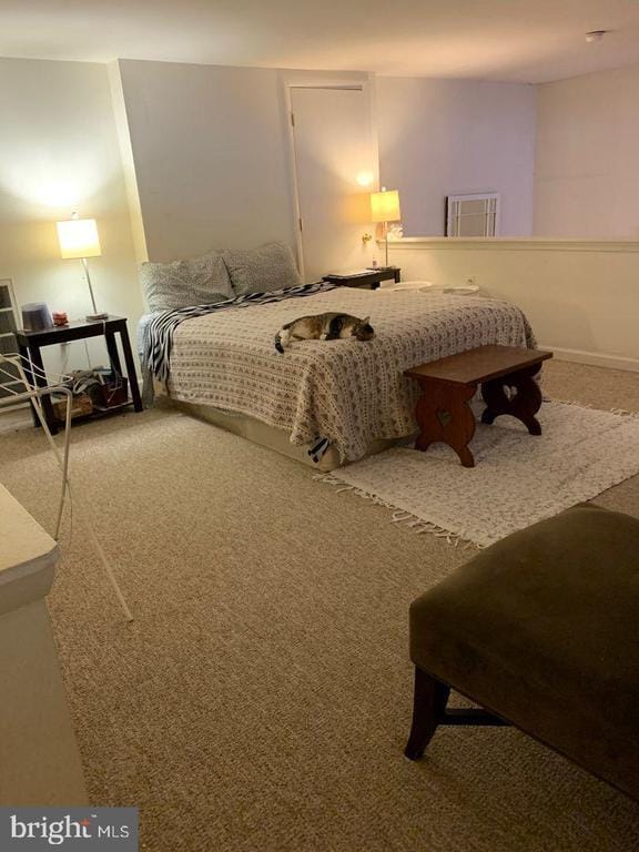 Building Photo - 2837 Cambridge St