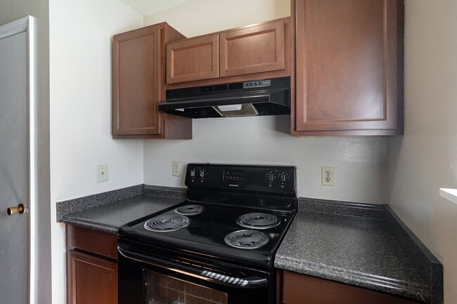 Building Photo - 836 Richmond St