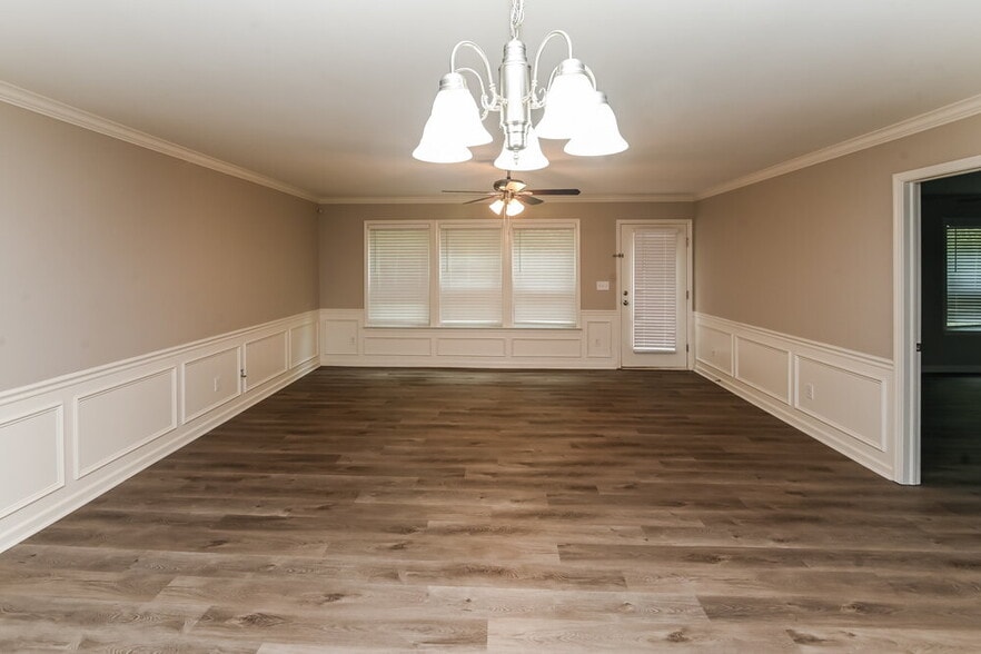 Building Photo - 1544 Logan Patrick Court