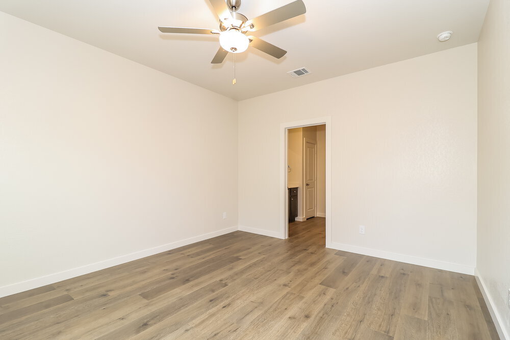 Building Photo - 1505 Woodwinds Dr