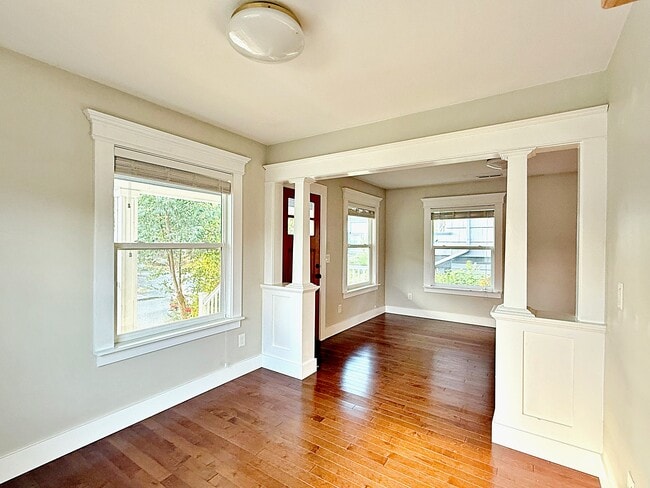 Building Photo - 3628 SE 49th Ave