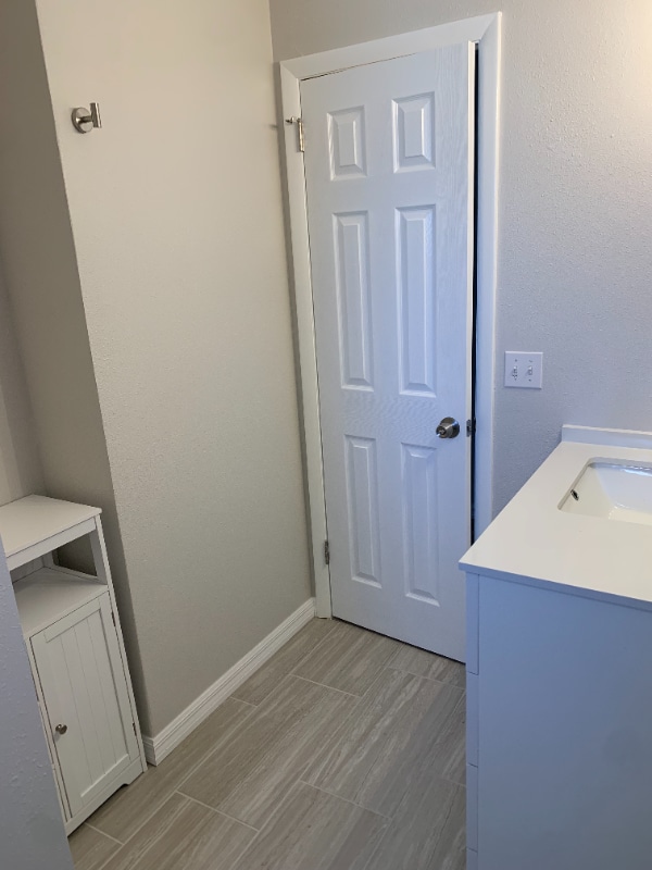 Building Photo - 1937 Collier Ave