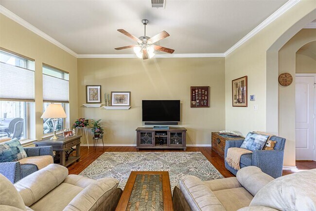 Building Photo - 16930 Makanda Dr