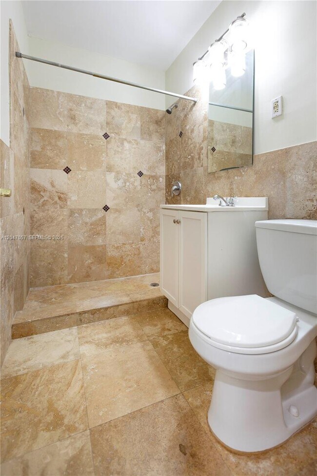 Building Photo - 5451 SW 80th St