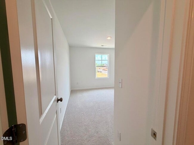 Building Photo - 134 Blossom Fld Wy