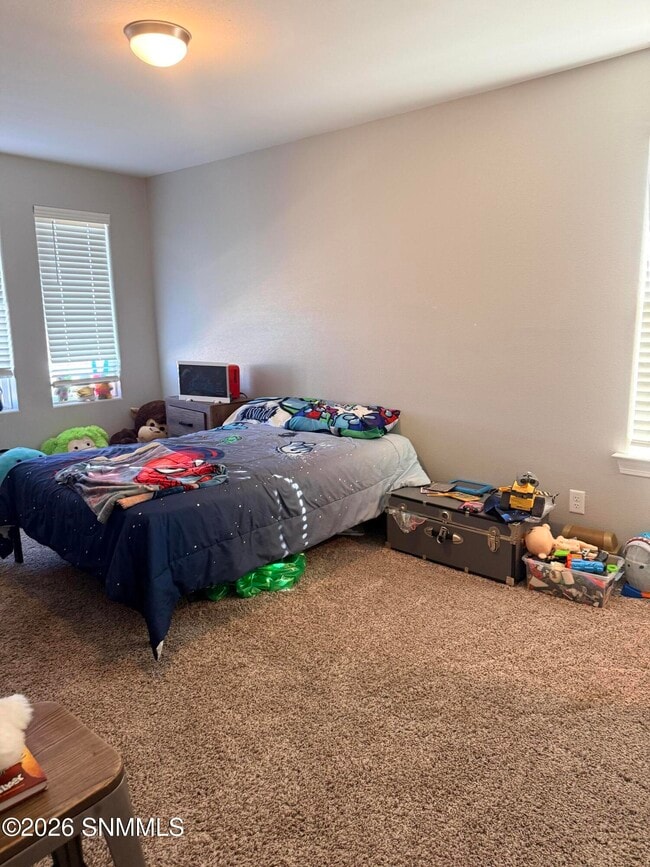 Building Photo - 548 La Entrada Cir