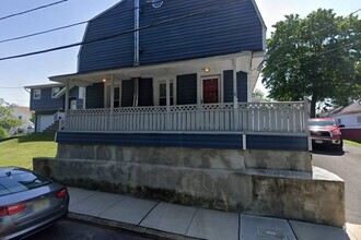 Building Photo - 56 Clauss St