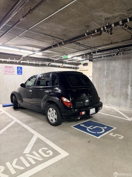 Building Photo - 81 Frank Norris St