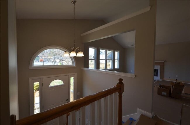 Building Photo - 112 Jade Ln