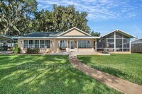 Building Photo - 606 N Shore Dr
