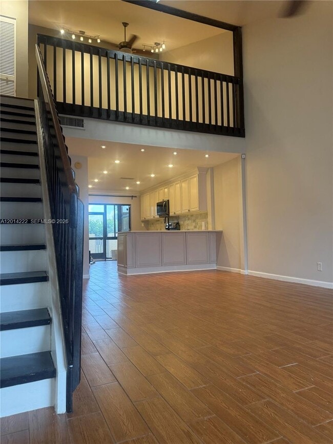 Building Photo - 8509 Shadow Ct