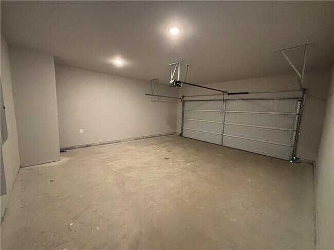 Building Photo - 208 Cornwell Wy