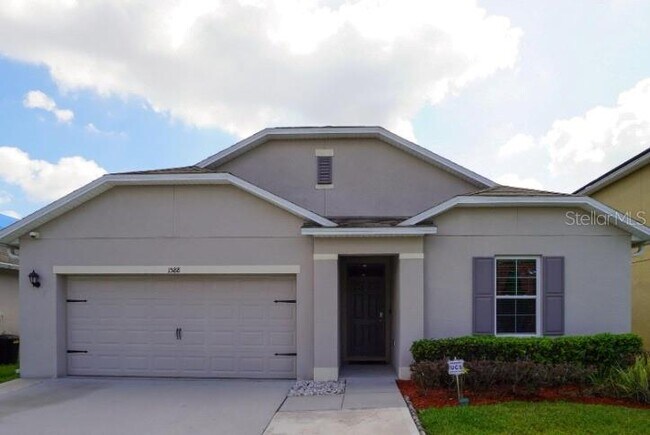 Primary Photo - 1588 Diamond Loop Dr
