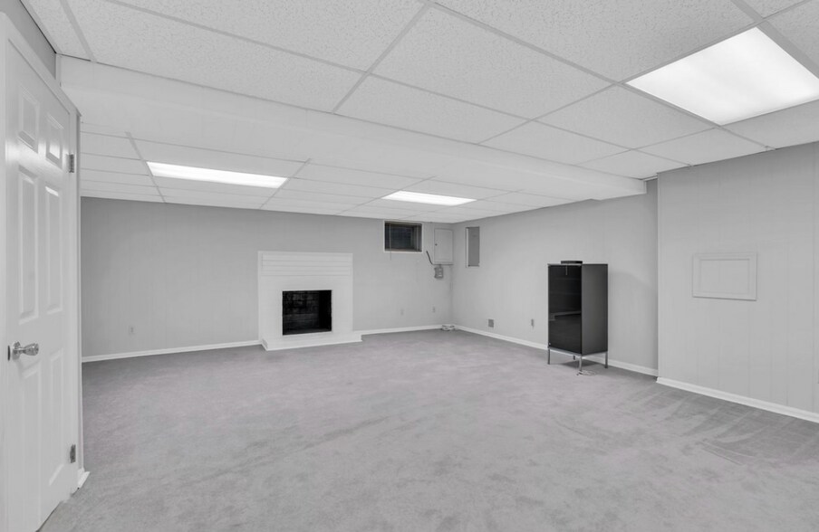 Building Photo - 4460 Limelight Ct