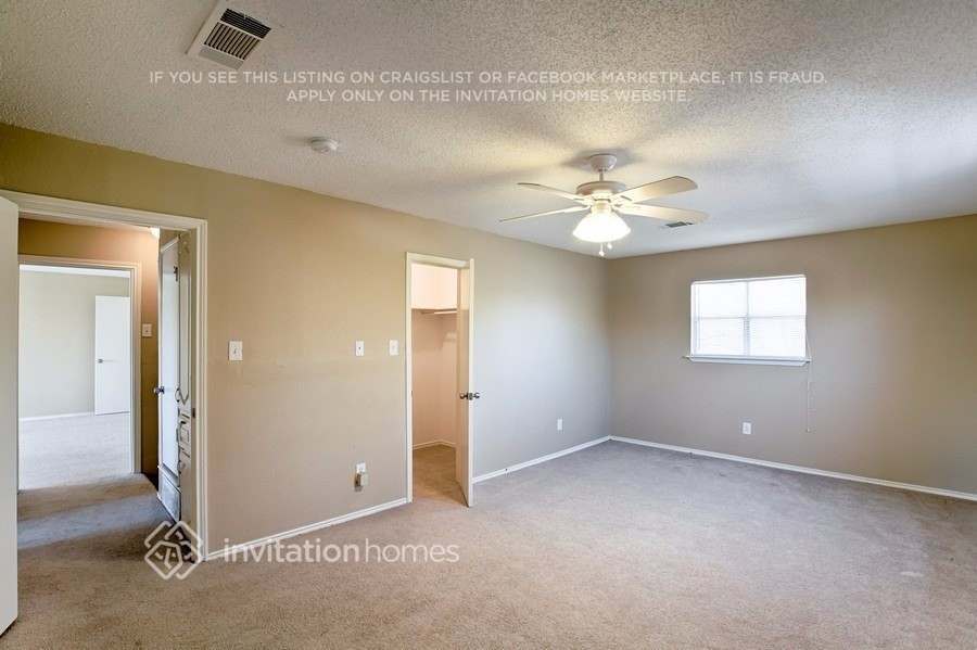 Building Photo - 418 Longworth Blvd