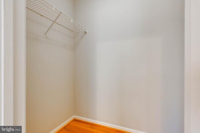Building Photo - 3318 Hibiscus Ct