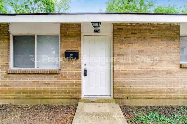 Primary Photo - 778 Northview Ave