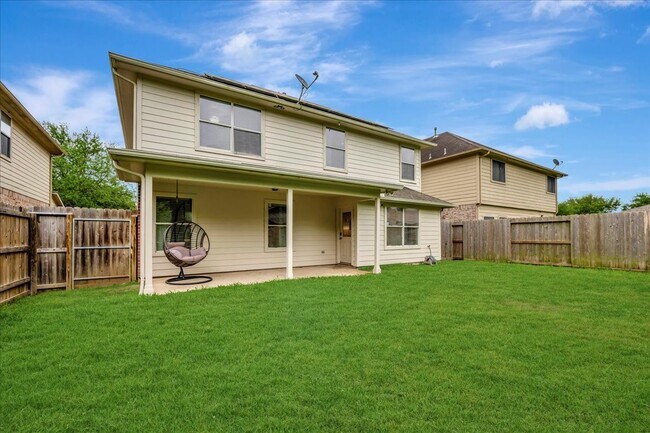 Building Photo - 4026 Bentwood Dr