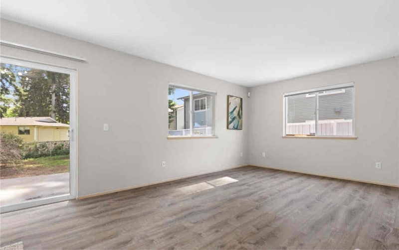 Building Photo - 3615 Auburn Way S