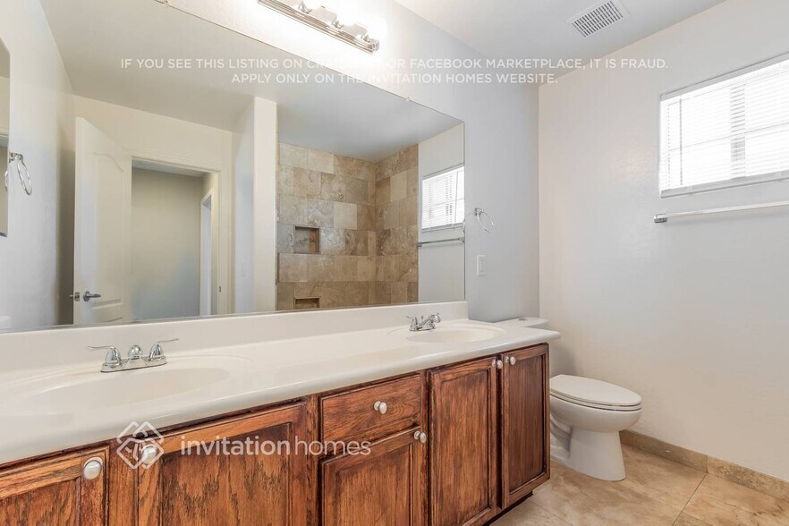Building Photo - 6521 W Yellow Bird Ln